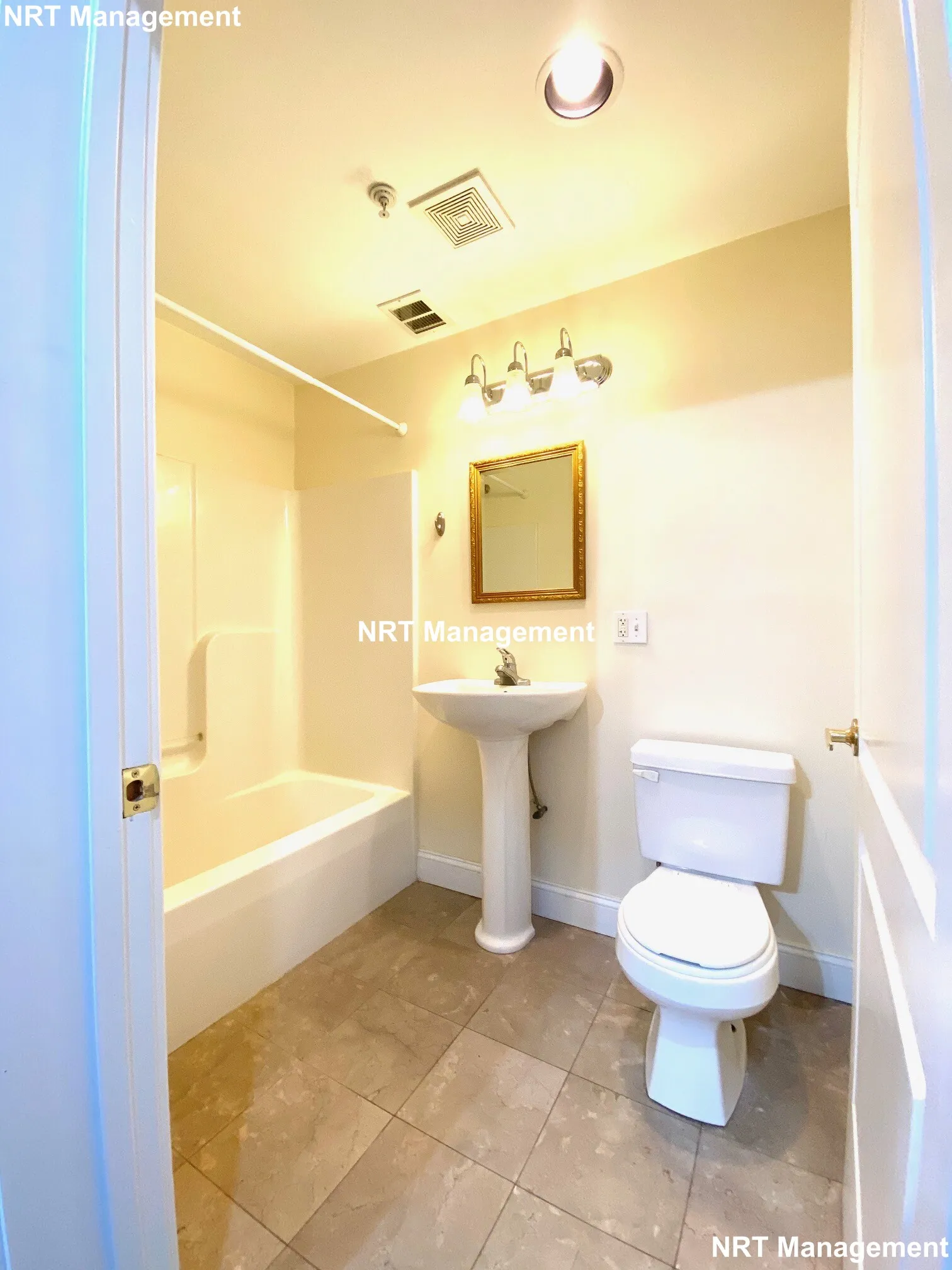 2 bed, 2 bath apartment for rent at 661 Bennington St Unit 2, East Boston — photo 15 of 17