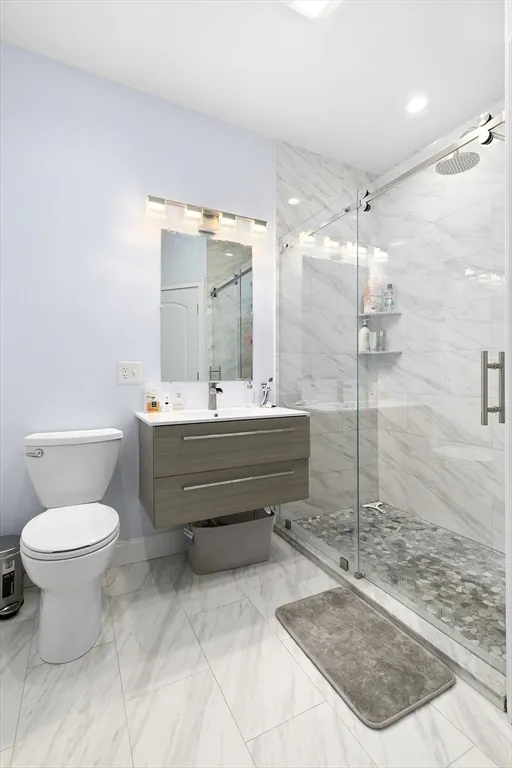 2 bed, 2 bath apartment for rent at 661 Bennington St Unit 3, East Boston — photo 5 of 7
