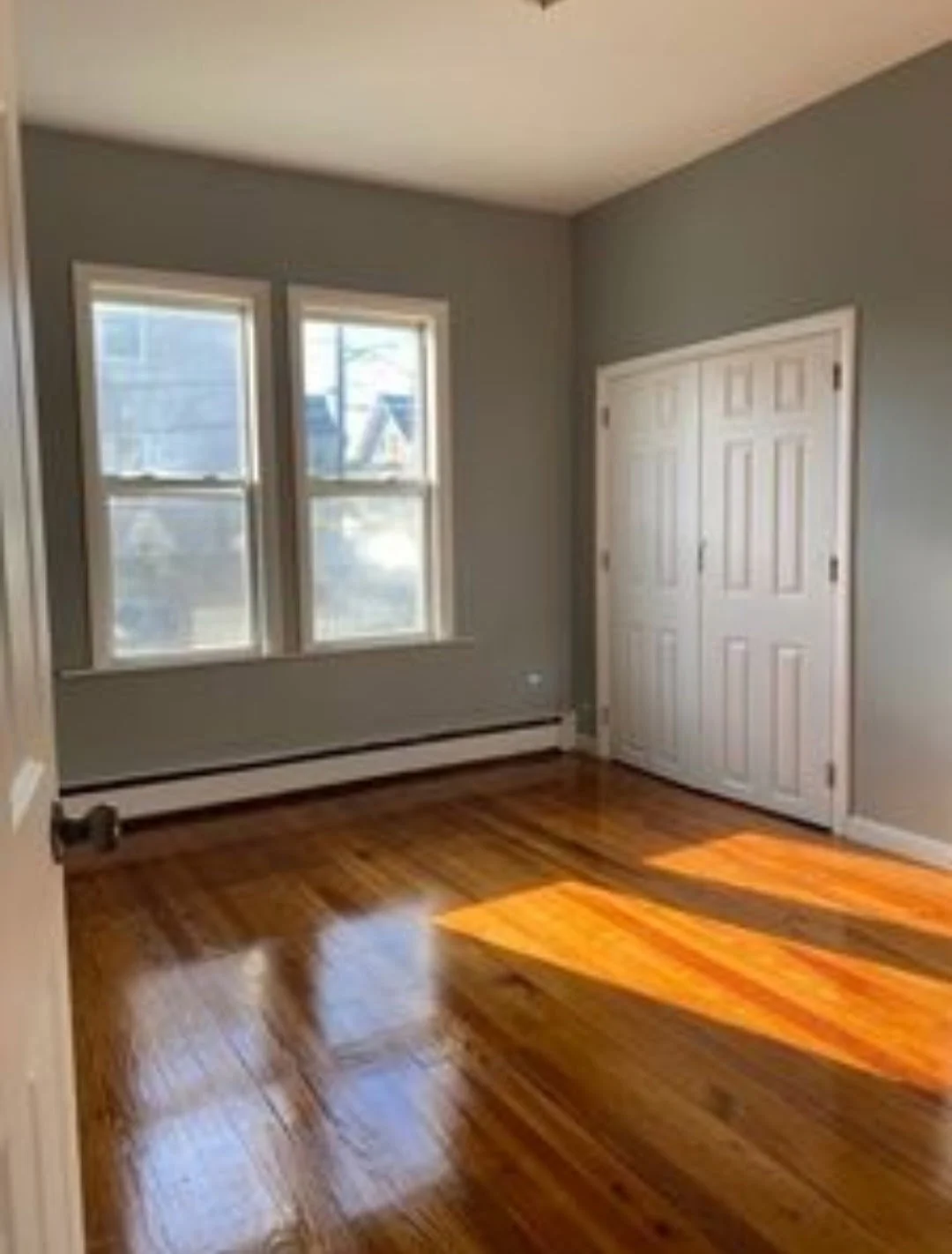 2 bed, 1 bath apartment for rent at 661 Lawton St Unit 1, Fall River — photo 3 of 7