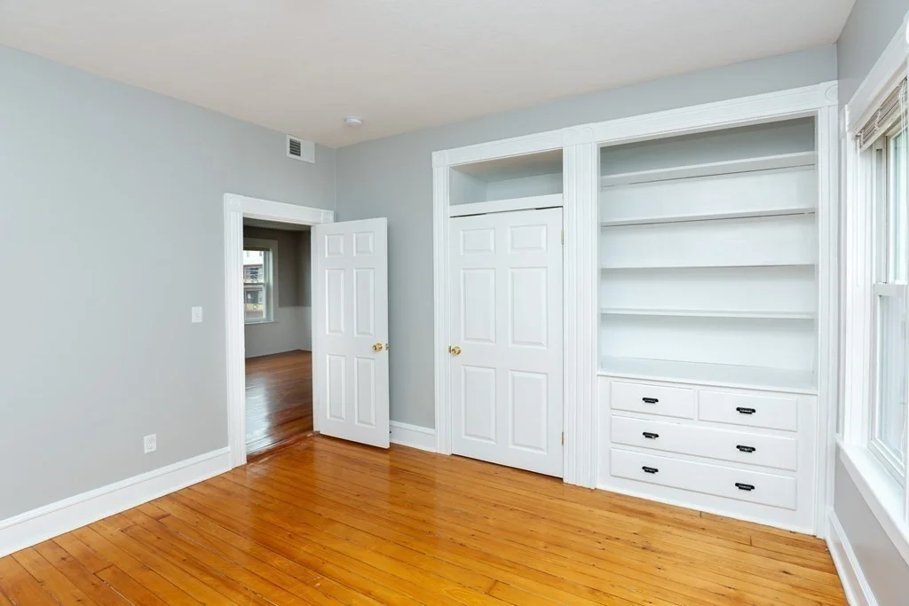 3 bed, 1 bath apartment for rent at 661 Maple St Unit 2, Fall River — photo 12 of 20