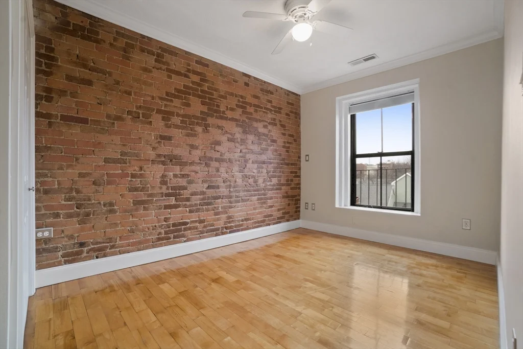 2 bed, 1 bath apartment for rent at 662 Tremont St Unit 5, South End — photo 23 of 27
