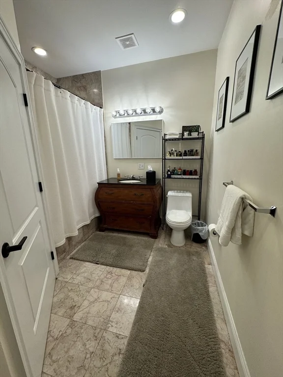 2 bed, 2 bath apartment for rent at 663 Bennington Unit 1, East Boston — photo 7 of 19