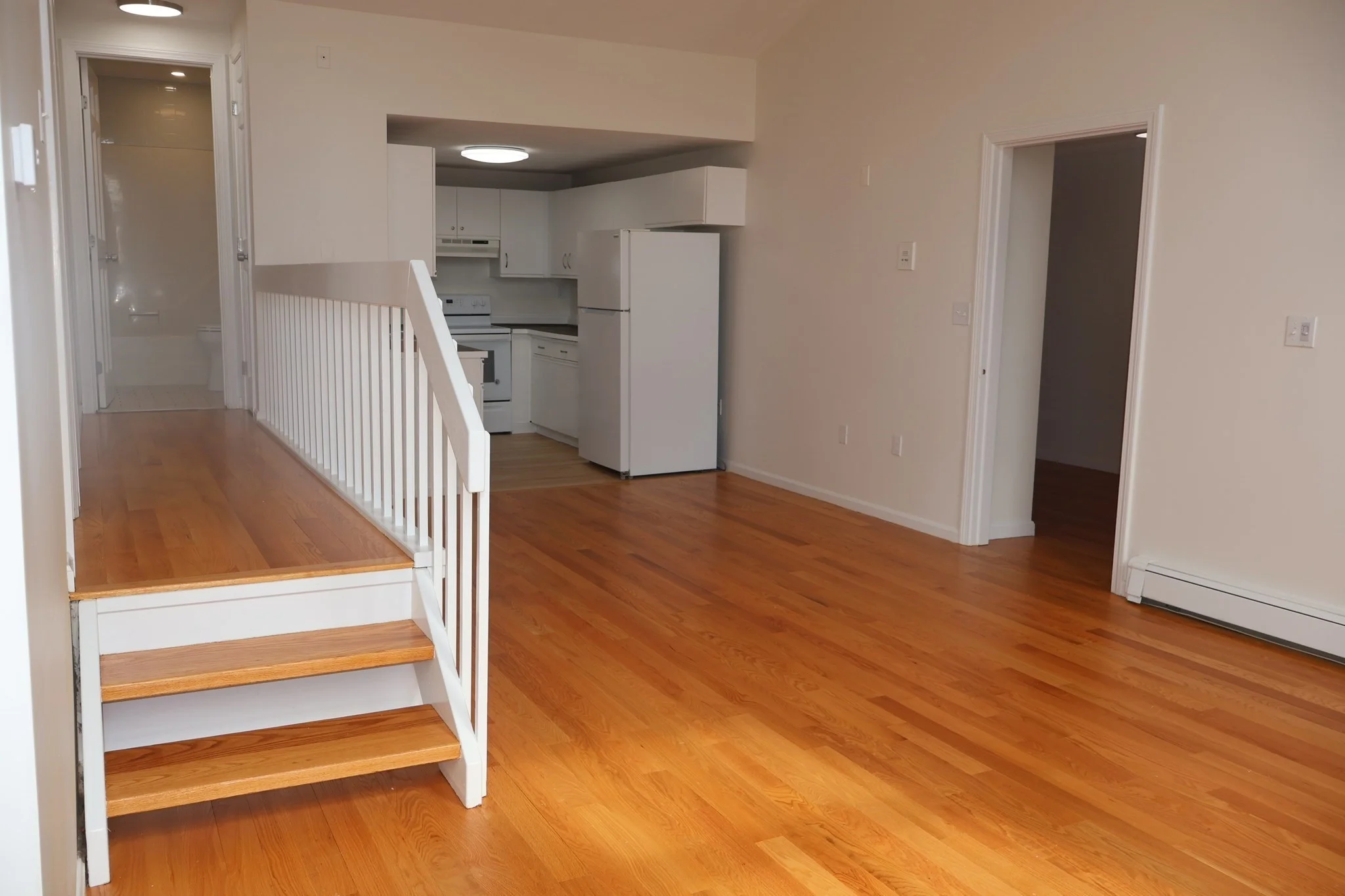 2 bed, 1 bath apartment for rent at 663 Boston St Unit 10, Lynn — photo 3 of 10