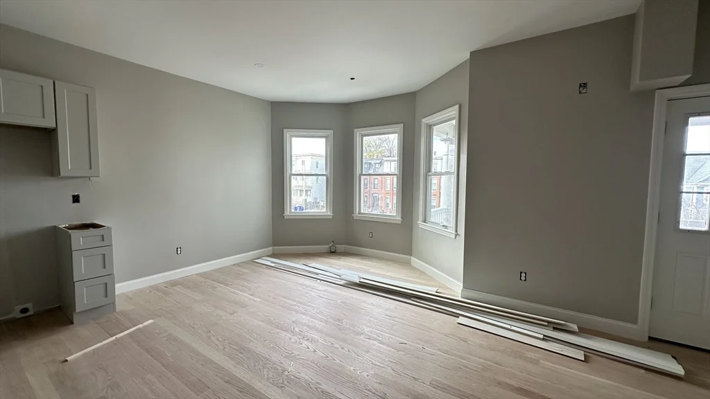 4 bed, 2 bath apartment for rent at 663 Columbia Rd Unit 2, Dorchester — photo 11 of 13