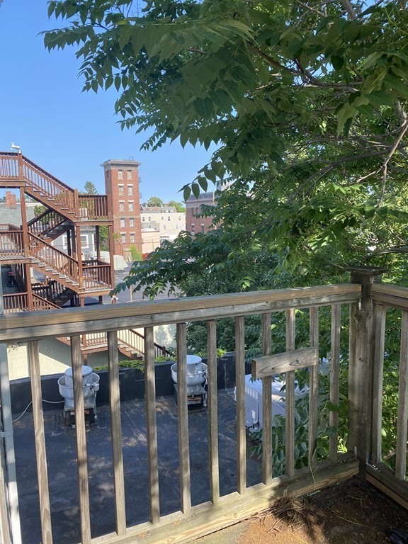 3 bed, 1 bath apartment for rent at 663 East Broadway Unit 3B, South Boston — photo 13 of 14