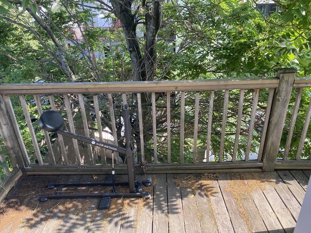 3 bed, 1 bath apartment for rent at 663 East Broadway Unit 3B, South Boston — photo 12 of 14