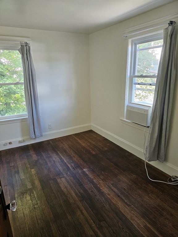 3 bed, 1 bath apartment for rent at 663 Hammond St, Chestnut Hill — photo 10 of 19