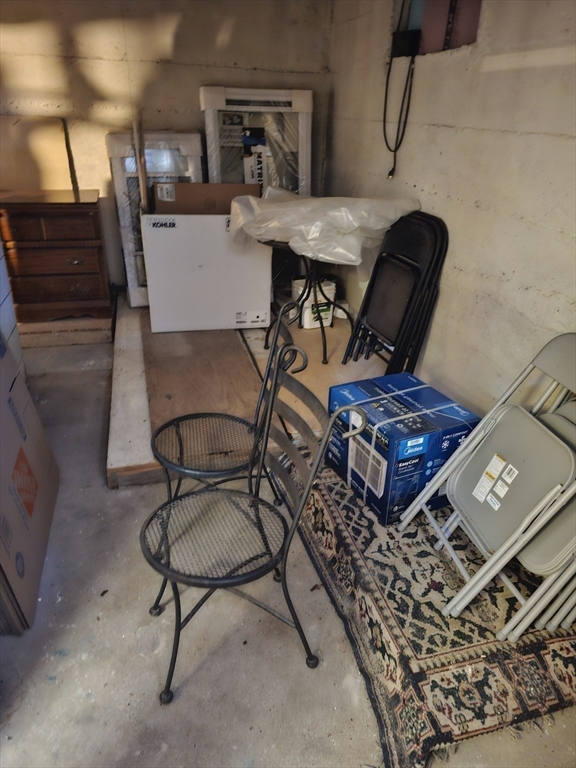 3 bed, 1 bath apartment for rent at 663 Hammond St, Chestnut Hill — photo 18 of 19