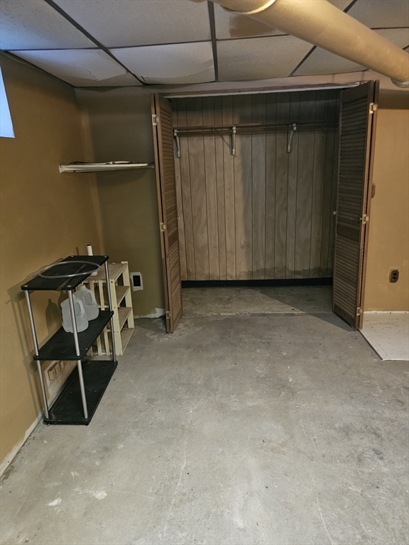 3 bed, 1 bath apartment for rent at 663 Hammond St, Chestnut Hill — photo 15 of 19