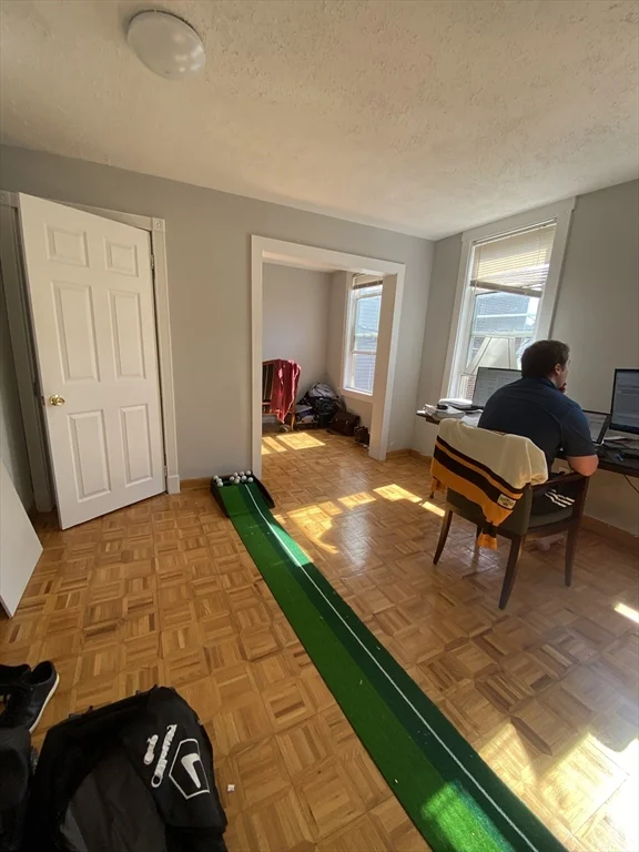 5 bed, 2.5 bath apartment for rent at 663B East 5th St Unit B, South Boston — photo 13 of 23