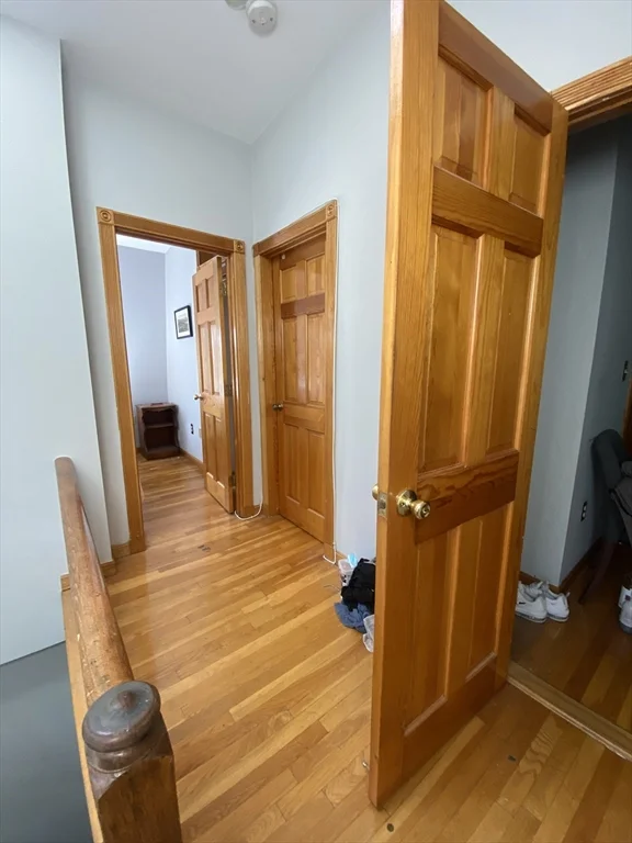 5 bed, 2.5 bath apartment for rent at 663B East 5th St Unit B, South Boston — photo 21 of 23