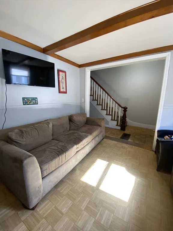 5 bed, 2.5 bath apartment for rent at 663B East 5th St Unit B, South Boston — photo 4 of 23