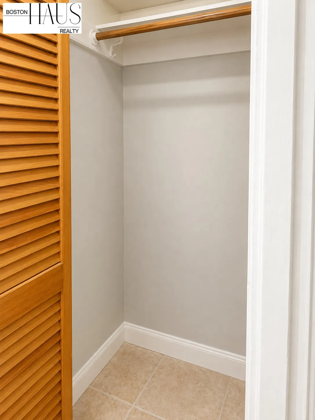 Studio bed, 1 bath apartment for rent at 664 East 6th St Unit 3, South Boston — photo 7 of 8