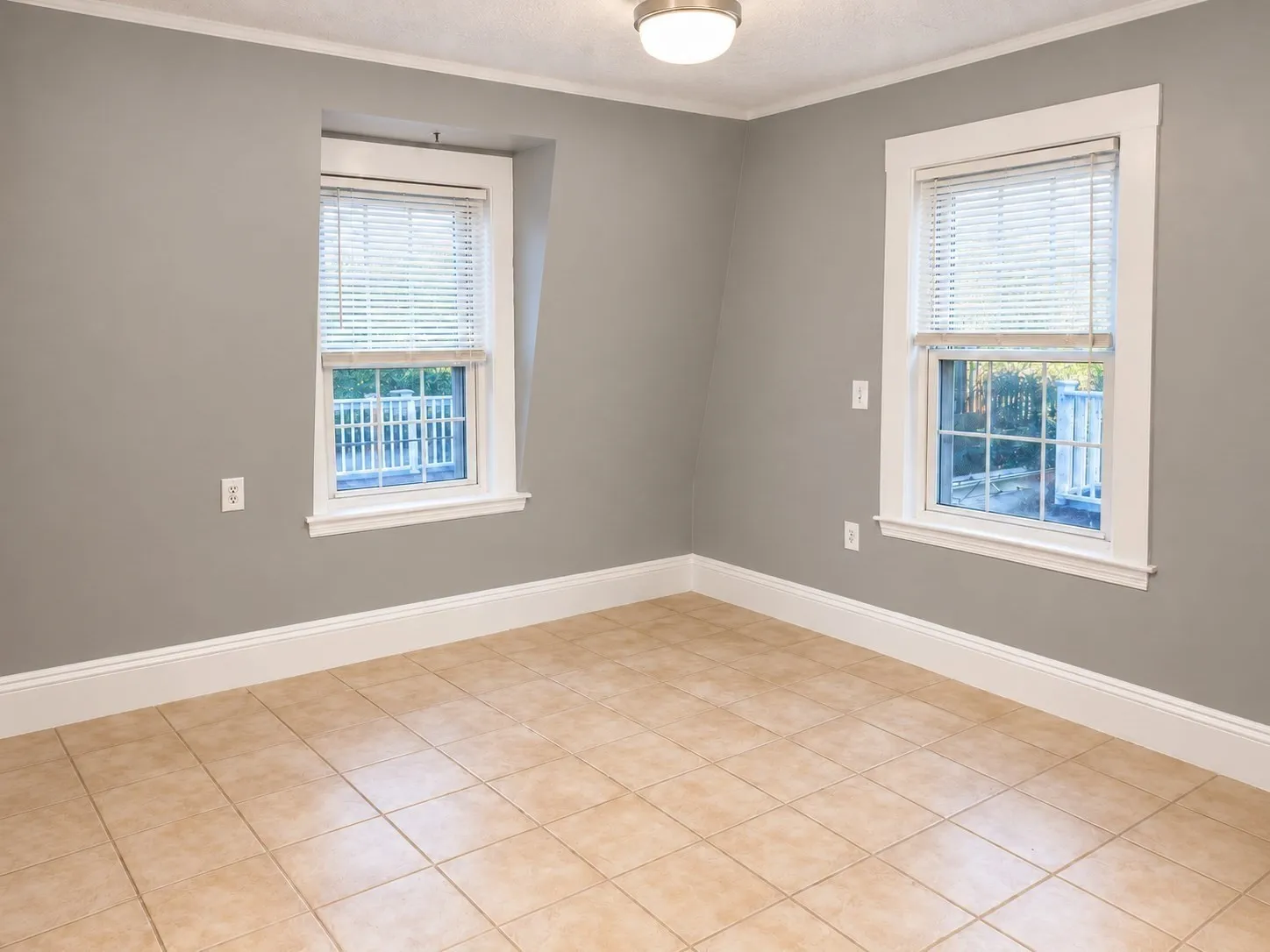Studio bed, 1 bath apartment for rent at 664 East 6th St Unit 3, South Boston — photo 3 of 8