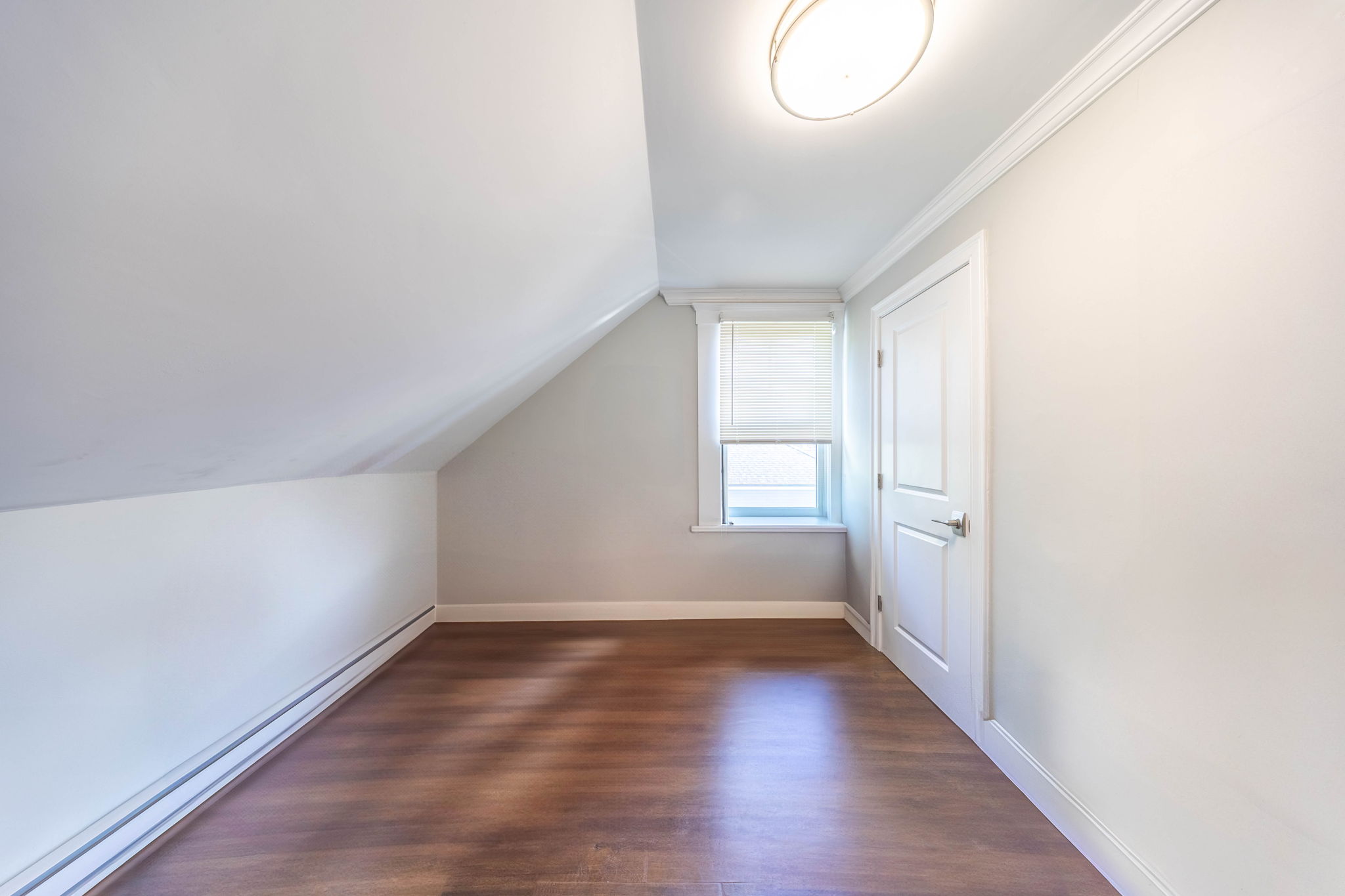 4 bed, 2 bath apartment for rent at 664 Moody St Unit 2, South Side — photo 13 of 21