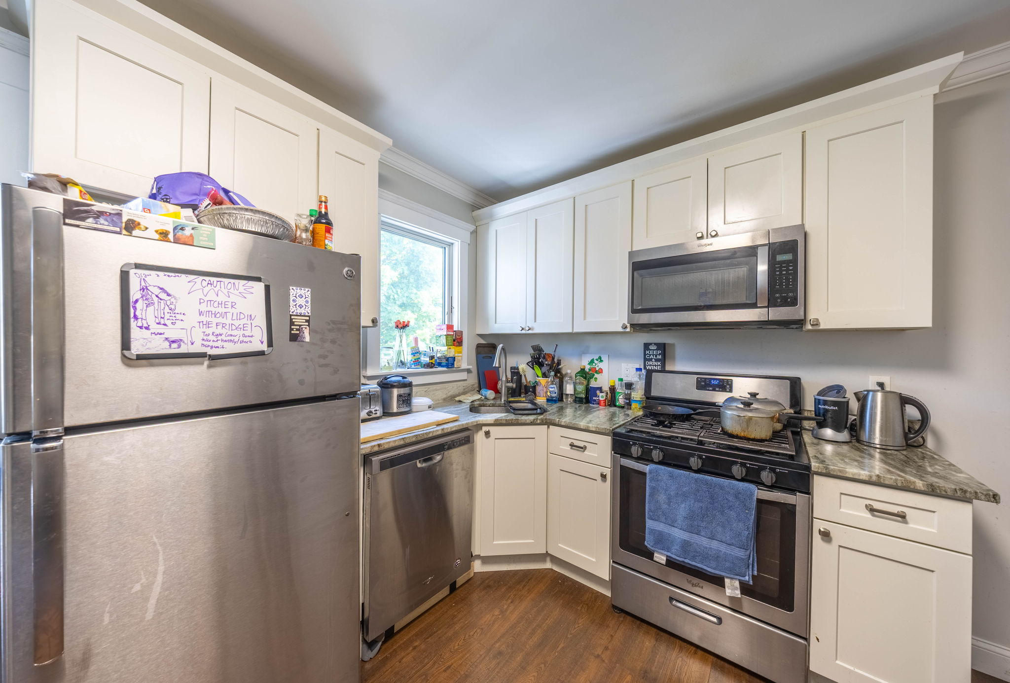 4 bed, 2 bath apartment for rent at 664 Moody St Unit 2, South Side — photo 1 of 21