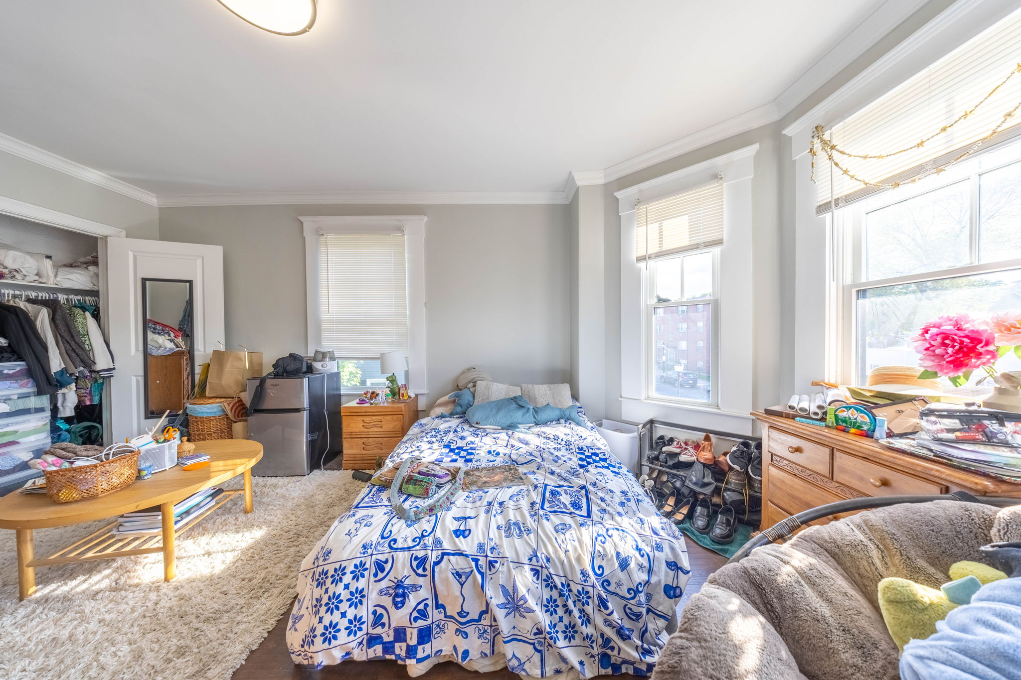 5 bed, 2 bath apartment for rent at 664 Moody St Unit 3, South Side — photo 8 of 21