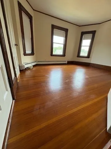 3 bed, 2 bath apartment for rent at 664 Washington St Unit 664, Oak Square — photo 29 of 37