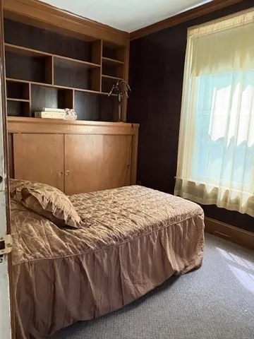 3 bed, 2 bath apartment for rent at 664 Washington St Unit 664, Oak Square — photo 20 of 37