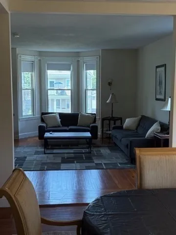 3 bed, 2 bath apartment for rent at 664 Washington St Unit 664, Oak Square — photo 18 of 37
