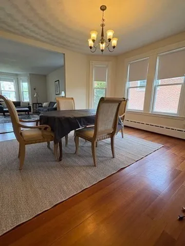 3 bed, 2 bath apartment for rent at 664 Washington St Unit 664, Oak Square — photo 14 of 37