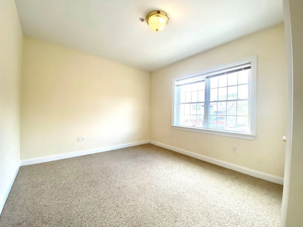 2 bed, 2 bath apartment for rent at 665 Bennington Unit 2, East Boston — photo 16 of 19