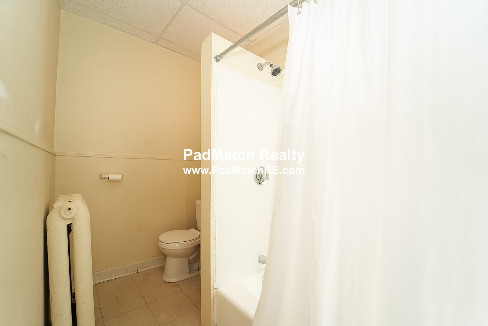 4 bed, 1 bath apartment for rent at 665 Columbia Rd Unit 3, Dorchester — photo 7 of 18