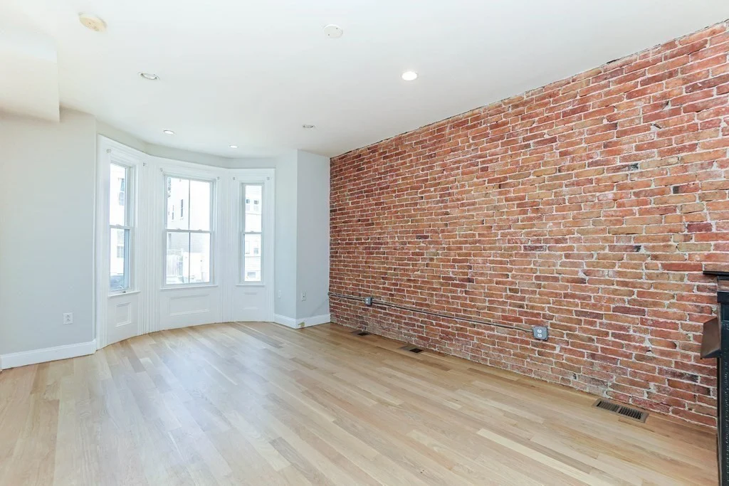 2 bed, 2 bath apartment for rent at 665 E 5th St Unit 1, South Boston — photo 8 of 23