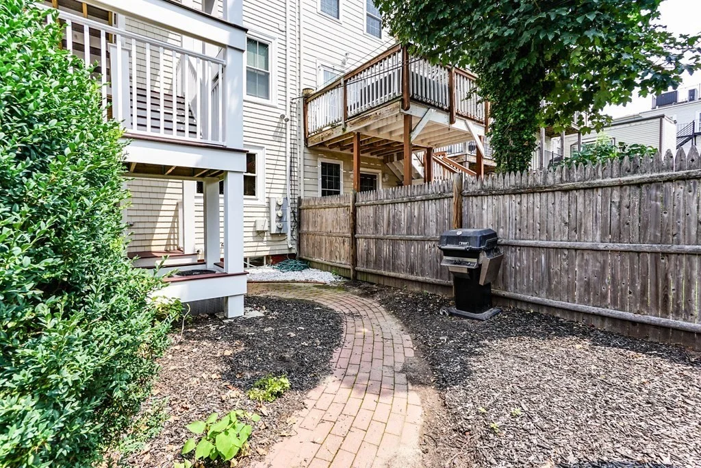 2 bed, 2 bath apartment for rent at 665 E 5th St Unit 1, South Boston — photo 21 of 23