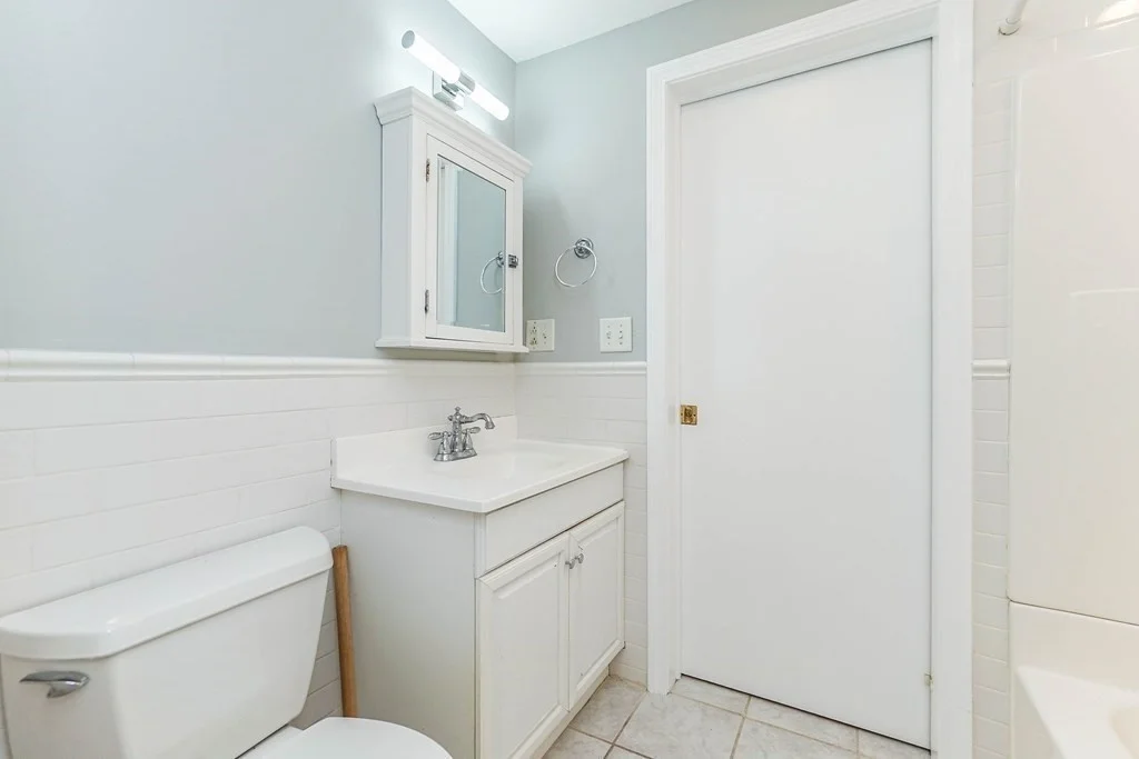 2 bed, 2 bath apartment for rent at 665 E 5th St Unit 1, South Boston — photo 16 of 23
