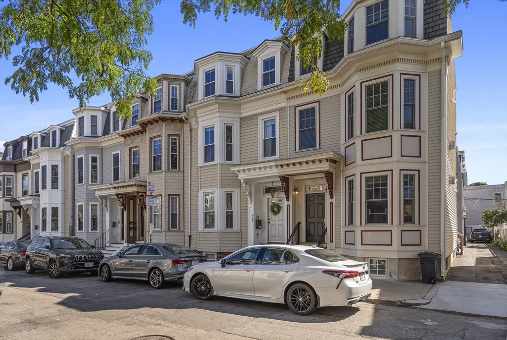 2 bed, 2 bath apartment for rent at 665 E 5th St Unit 2, South Boston — photo 23 of 23