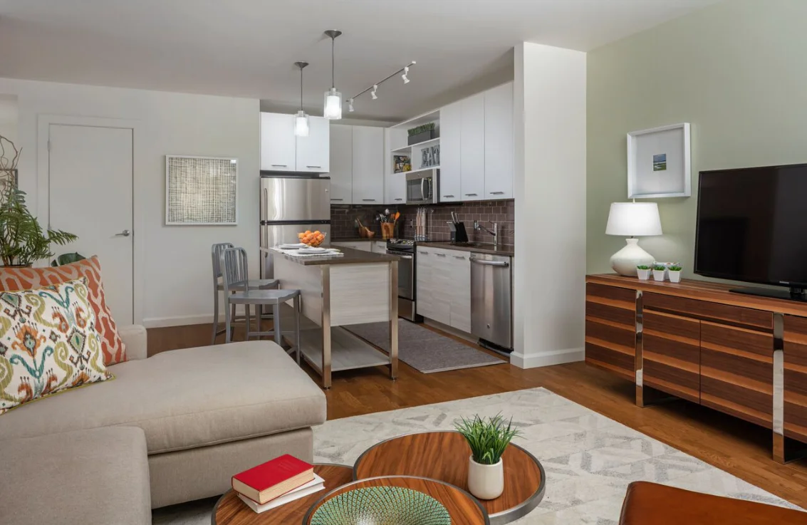 1 bed, 1 bath apartment for rent at 665 Washington St Unit 0808, Boston Downtown — photo 2 of 8