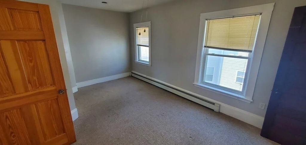 2 bed, 1 bath apartment for rent at 665 Washington Unit 2, Whitman — photo 10 of 13