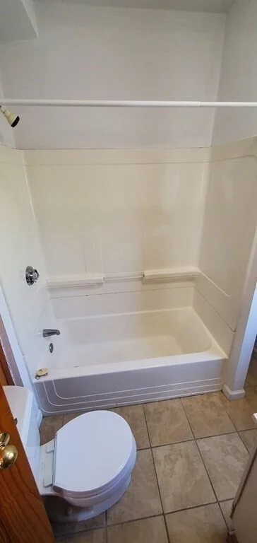 2 bed, 1 bath apartment for rent at 665 Washington Unit 2, Whitman — photo 9 of 13