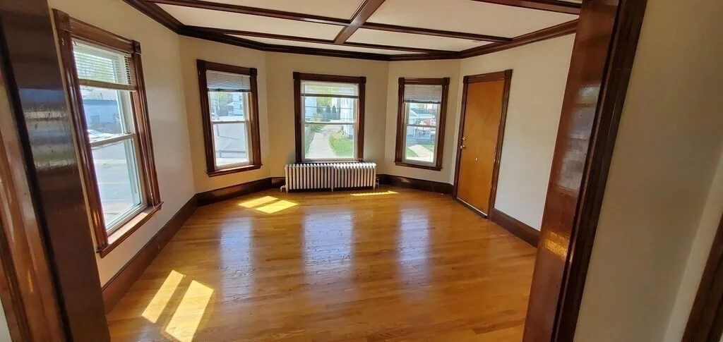 2 bed, 1 bath apartment for rent at 665 Washington Unit 2, Whitman — photo 2 of 13