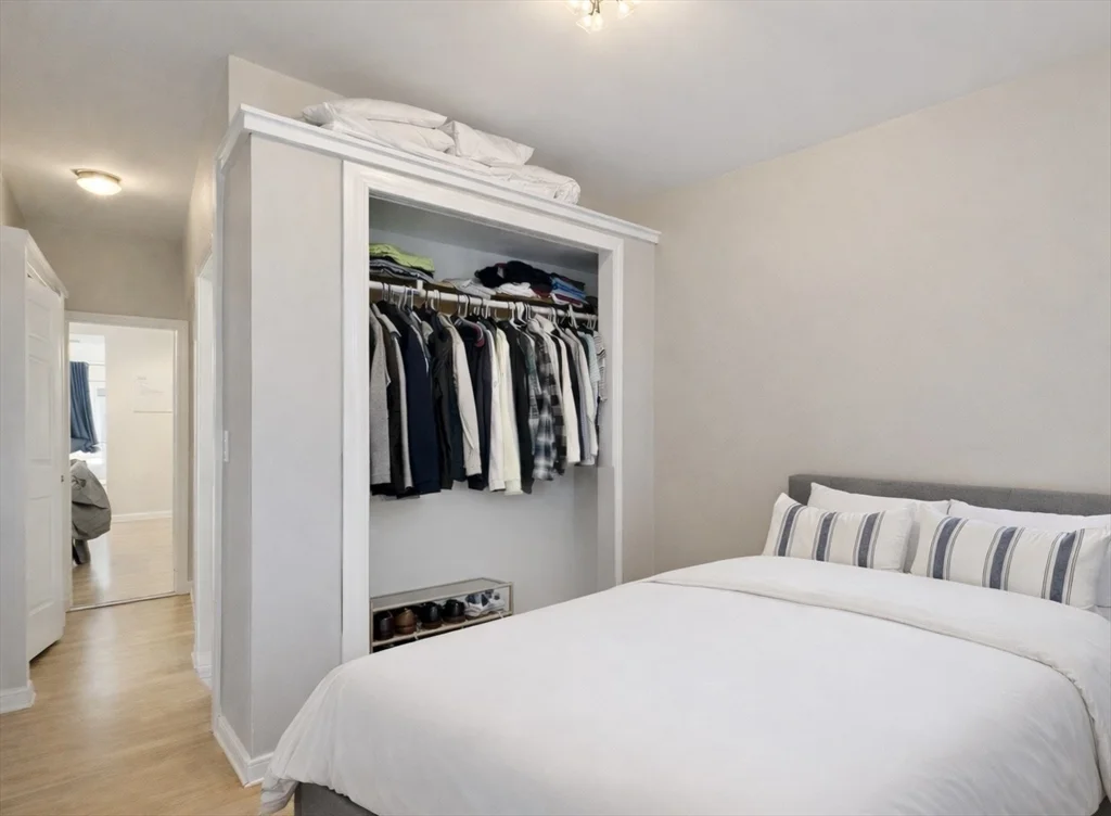 1 bed, 1 bath apartment for rent at 666 E 5th St Unit 1, South Boston — photo 10 of 11
