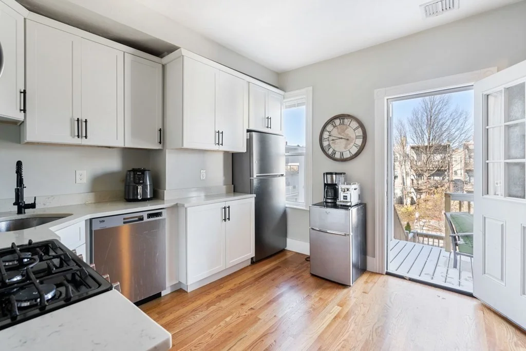 4 bed, 2 bath apartment for rent at 666 East 8th Unit 2, Boston — photo 1 of 21