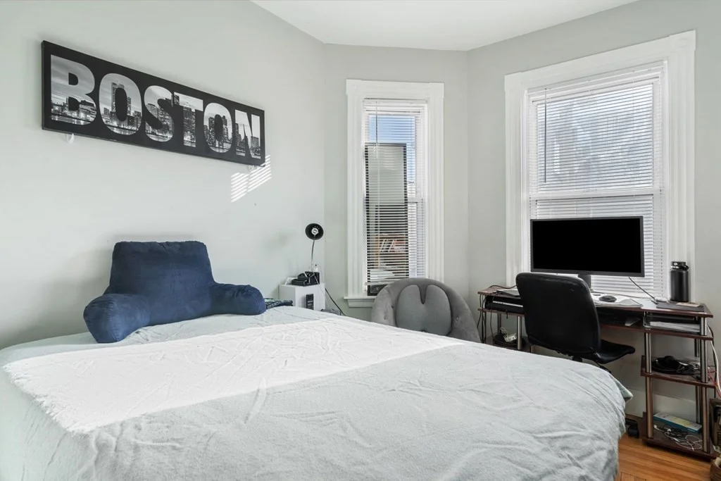 4 bed, 2 bath apartment for rent at 666 East 8th Unit 2, Boston — photo 8 of 21