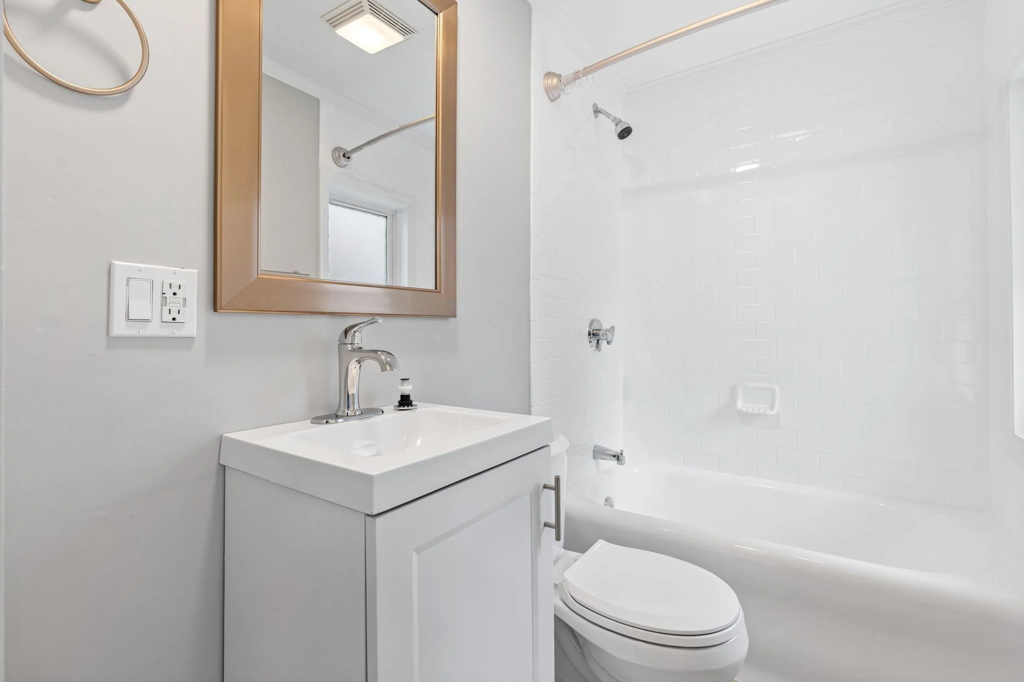 2 bed, 1 bath apartment for rent at 666 Main St Unit 1, Wakefield — photo 8 of 22