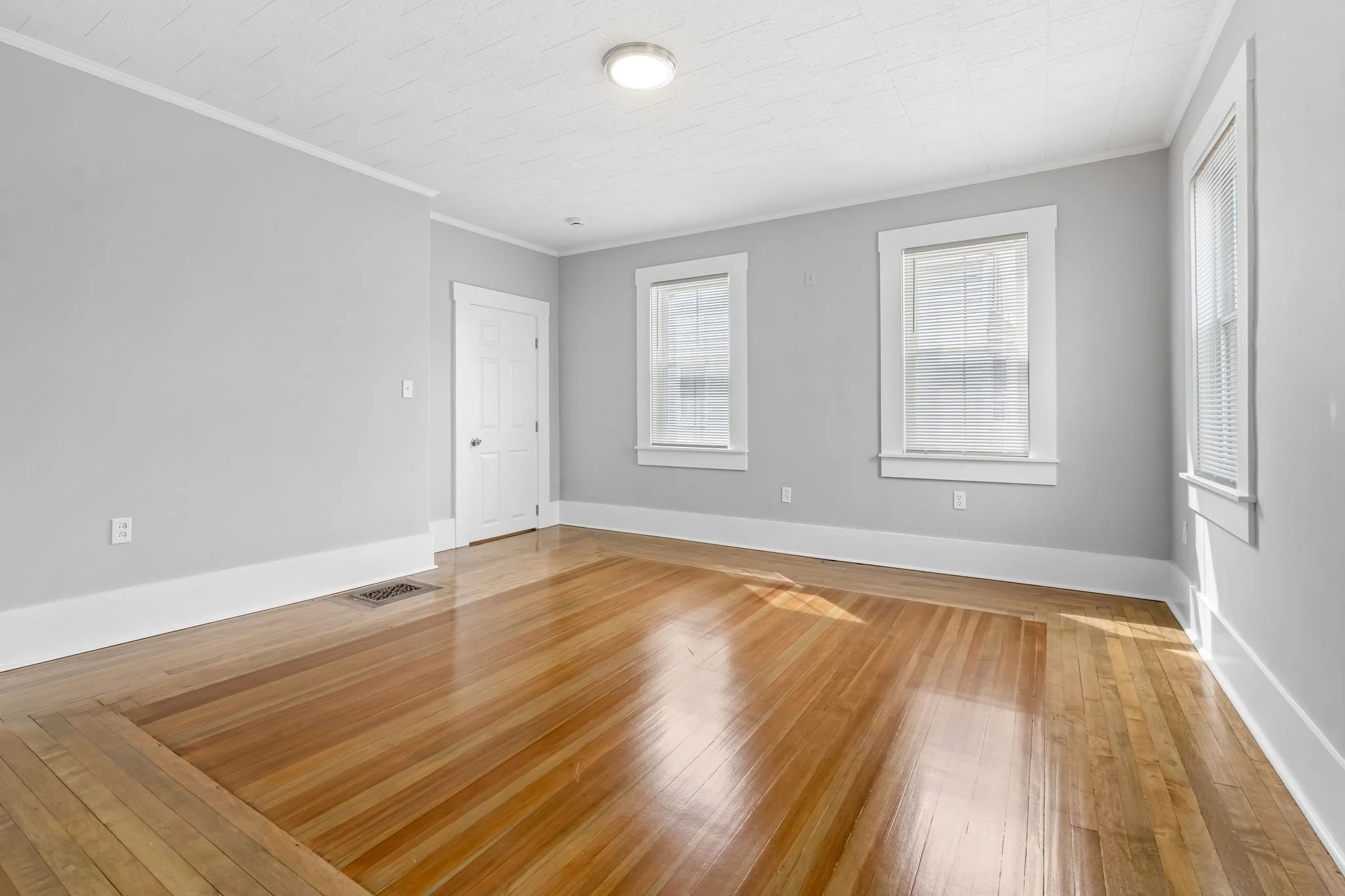 2 bed, 1 bath apartment for rent at 666 Main St Unit 1, Wakefield — photo 20 of 22