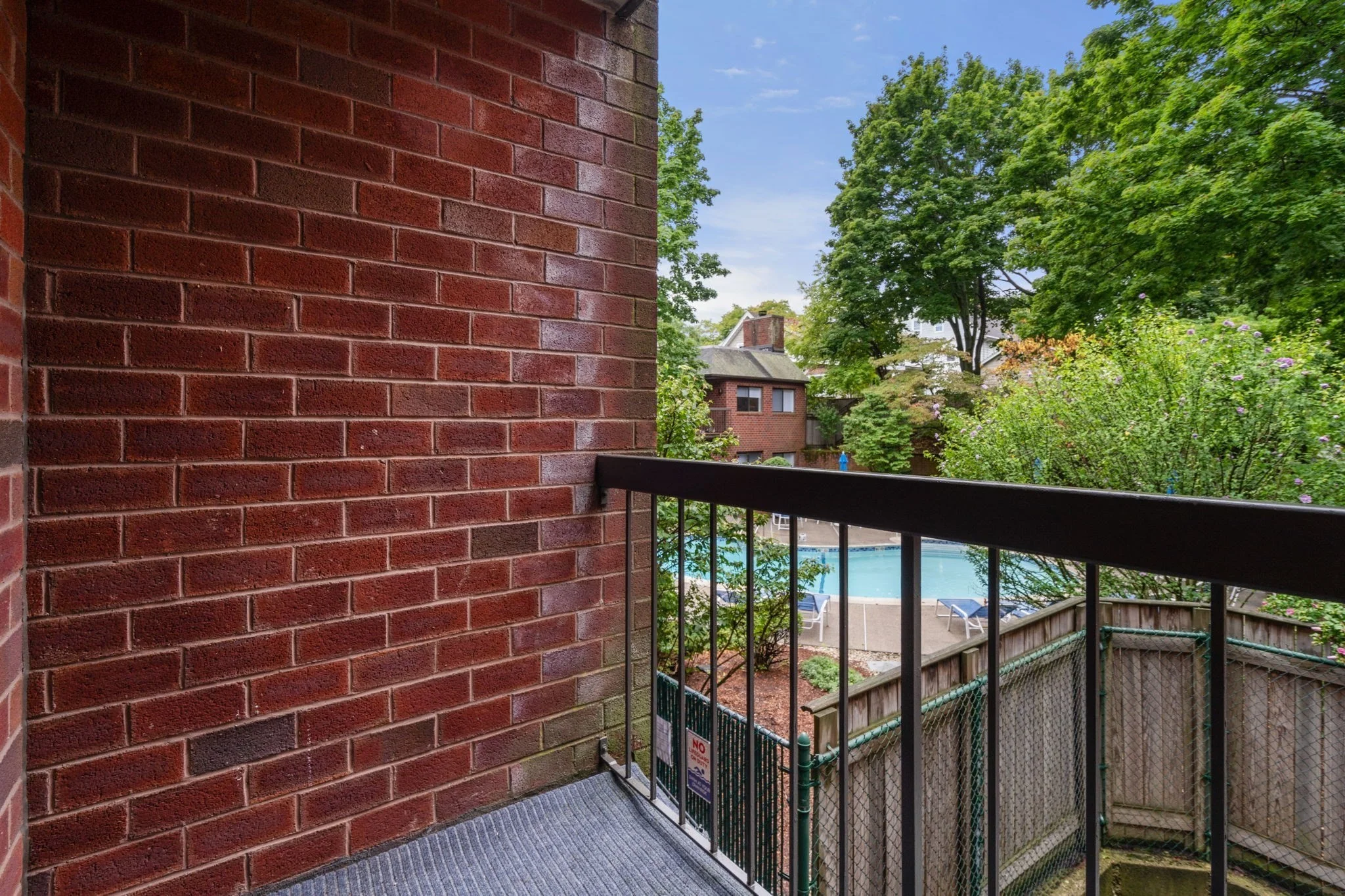 2 bed, 2 bath apartment for rent at 666 Main St Unit 208, Winchester — photo 12 of 16