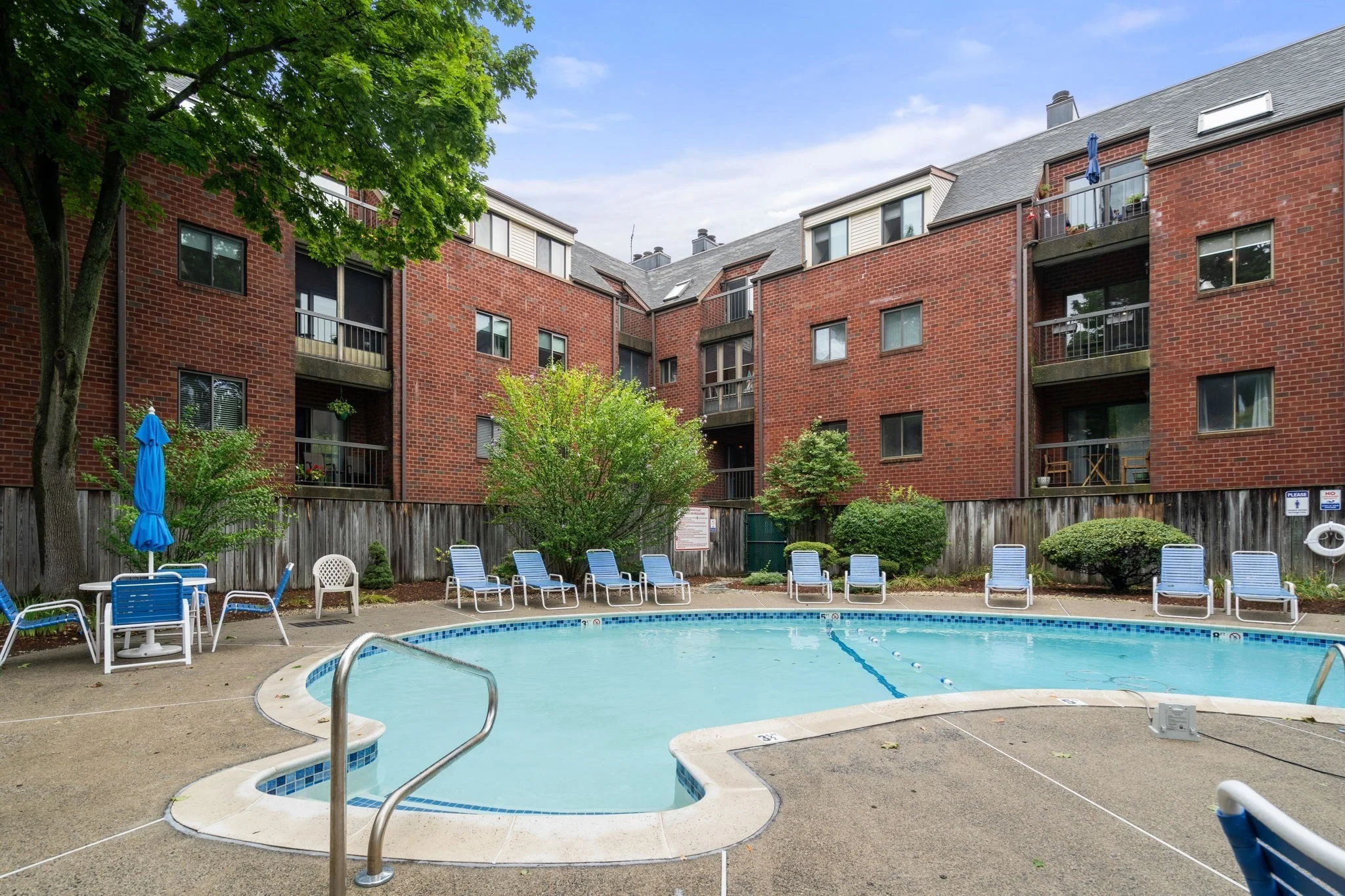 2 bed, 2 bath apartment for rent at 666 Main St Unit 208, Winchester — photo 14 of 16
