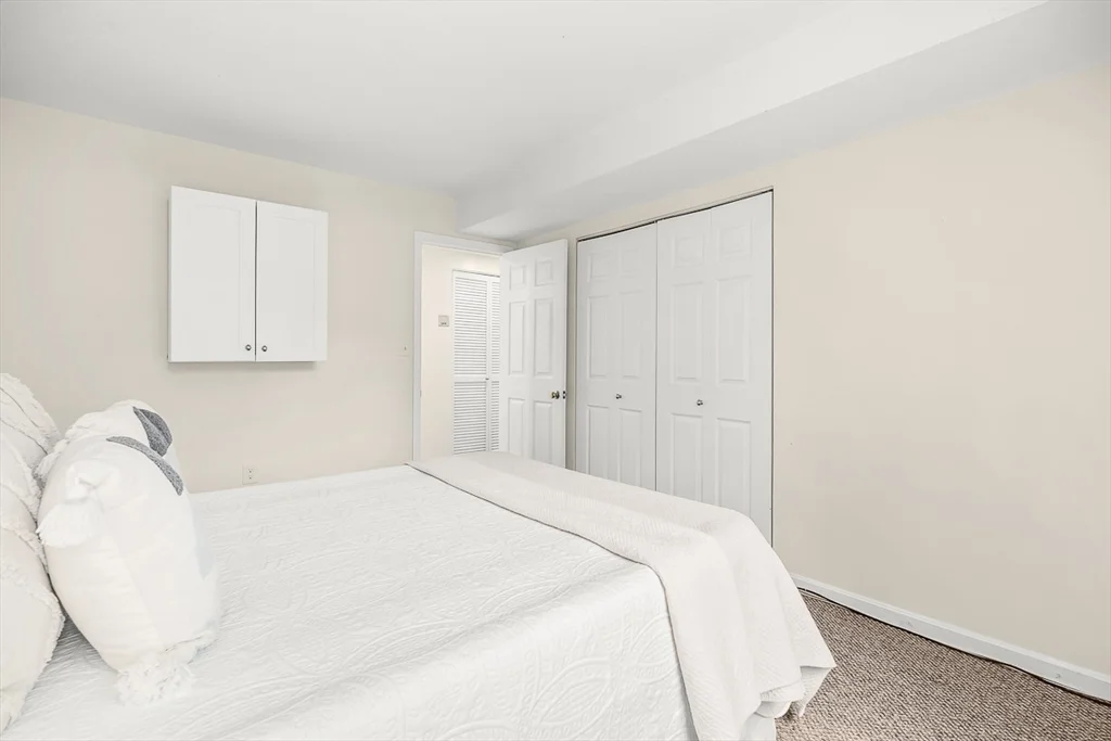 2 bed, 2 bath apartment for rent at 666 Main St Unit 315, Winchester — photo 21 of 37