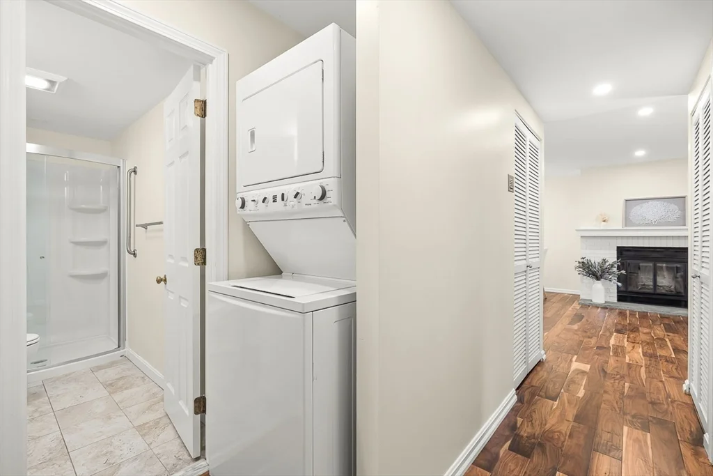 2 bed, 2 bath apartment for rent at 666 Main St Unit 315, Winchester — photo 23 of 37