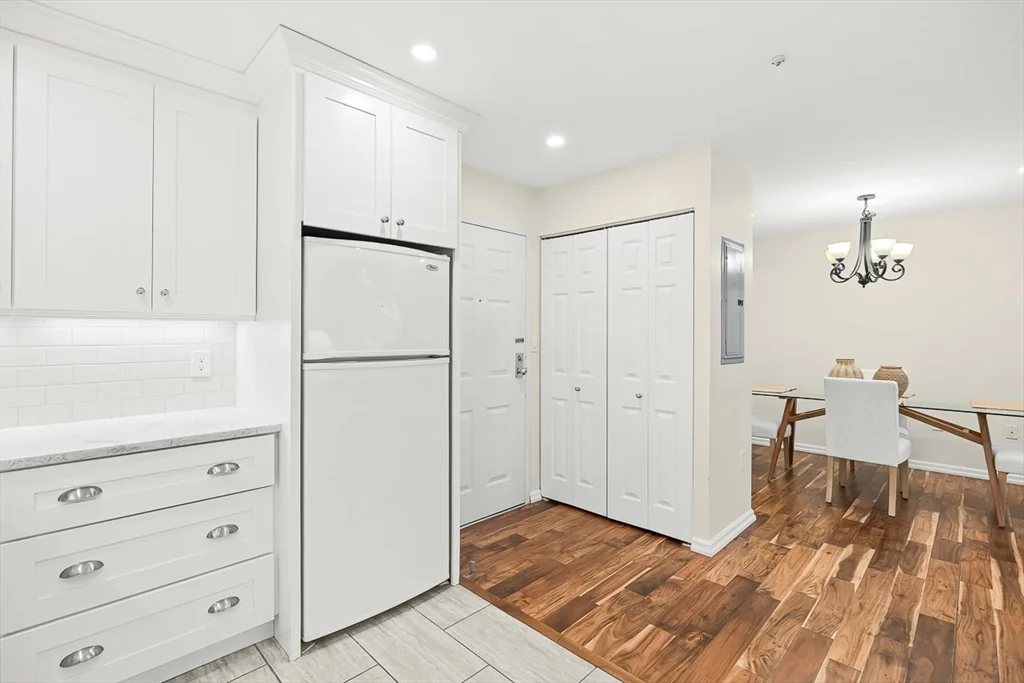 2 bed, 2 bath apartment for rent at 666 Main St Unit 315, Winchester — photo 17 of 37