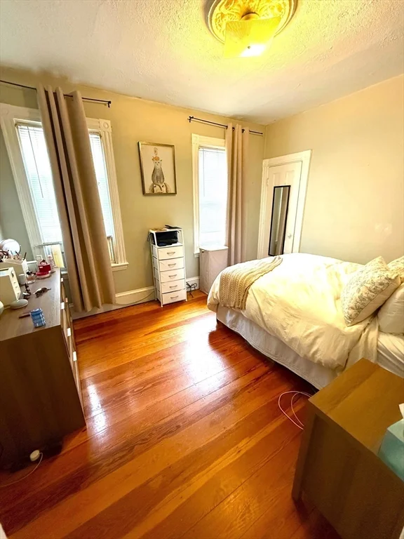2 bed, 1 bath apartment for rent at 667 East 8th Unit 1, South Boston — photo 8 of 11