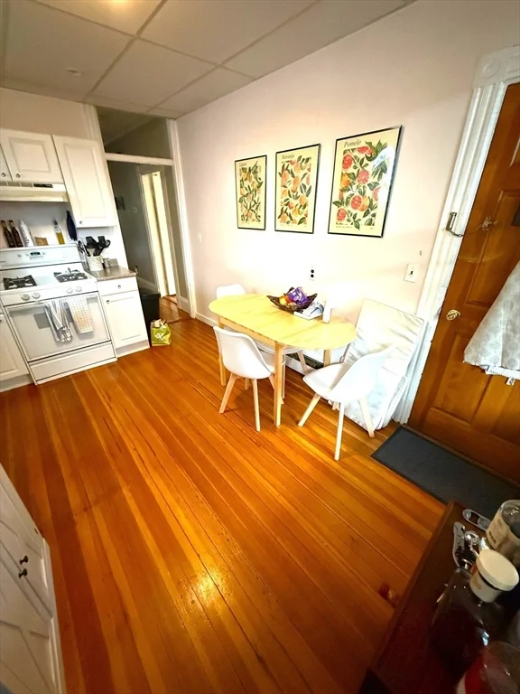 2 bed, 1 bath apartment for rent at 667 East 8th Unit 1, South Boston — photo 4 of 11