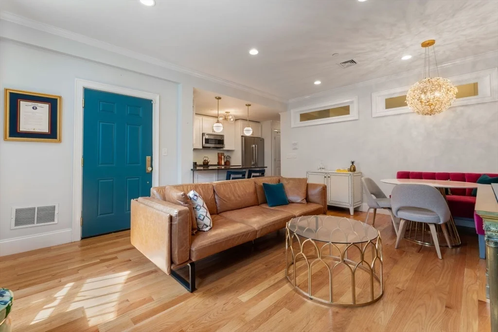2 bed, 2 bath apartment for rent at 668 Massachusetts Ave Unit G, South End — photo 4 of 16