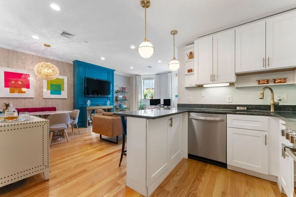 2 bed, 2 bath apartment for rent at 668 Massachusetts Ave Unit G, South End — photo 6 of 16