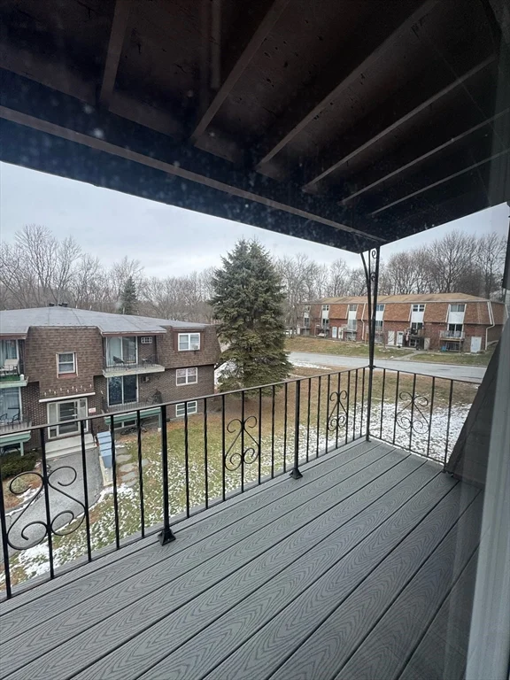 2 bed, 1 bath apartment for rent at 668 Robbins Ave Unit 17, Dracut — photo 3 of 9